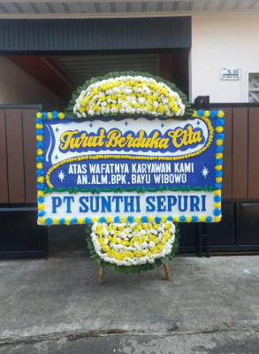 Papan Bunga Duka di Sungai Rambai